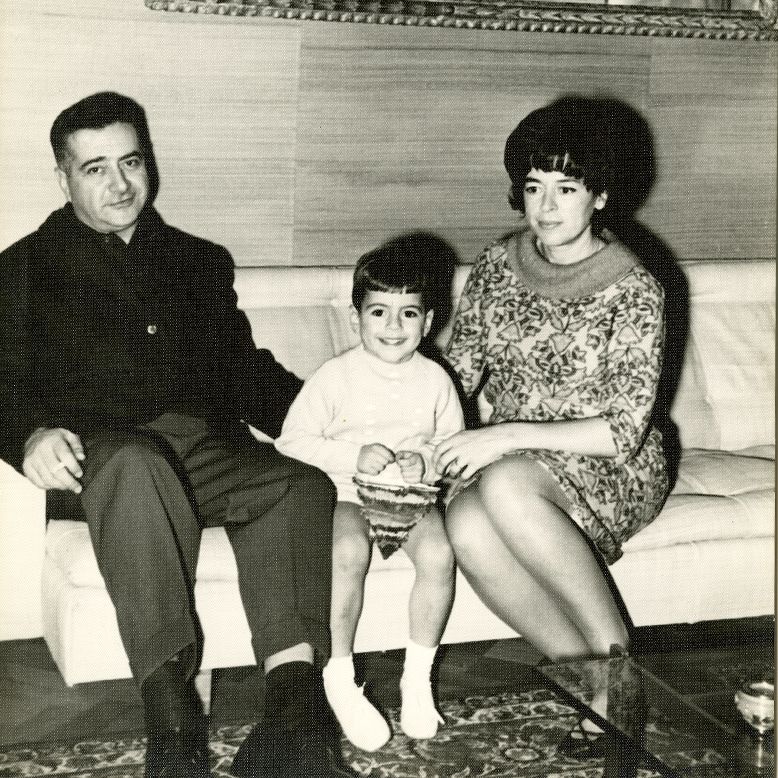 history_section_image1_Yarur_family